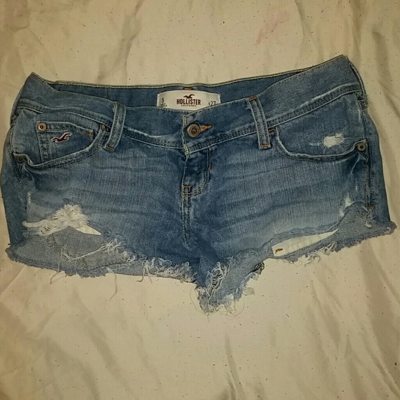 HOLLISTER SHORTS - Picture 2 of 4